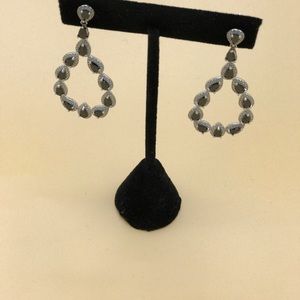 Sterling Silver Black Spinel Earrings.
